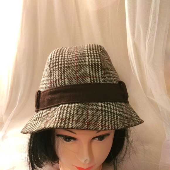 Gap Plaid Bucket Hat - Picture 1 of 8